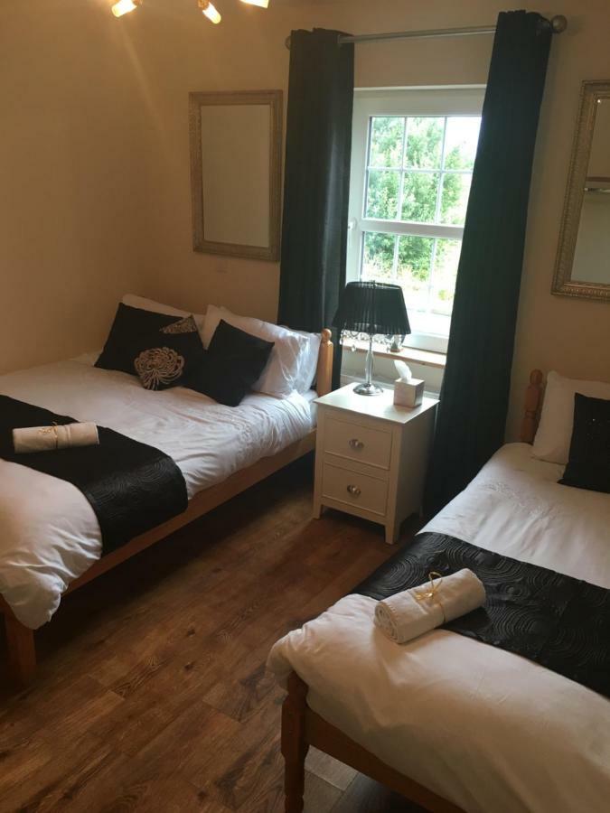 Drumhouse Guesthouse Knock  Εξωτερικό φωτογραφία