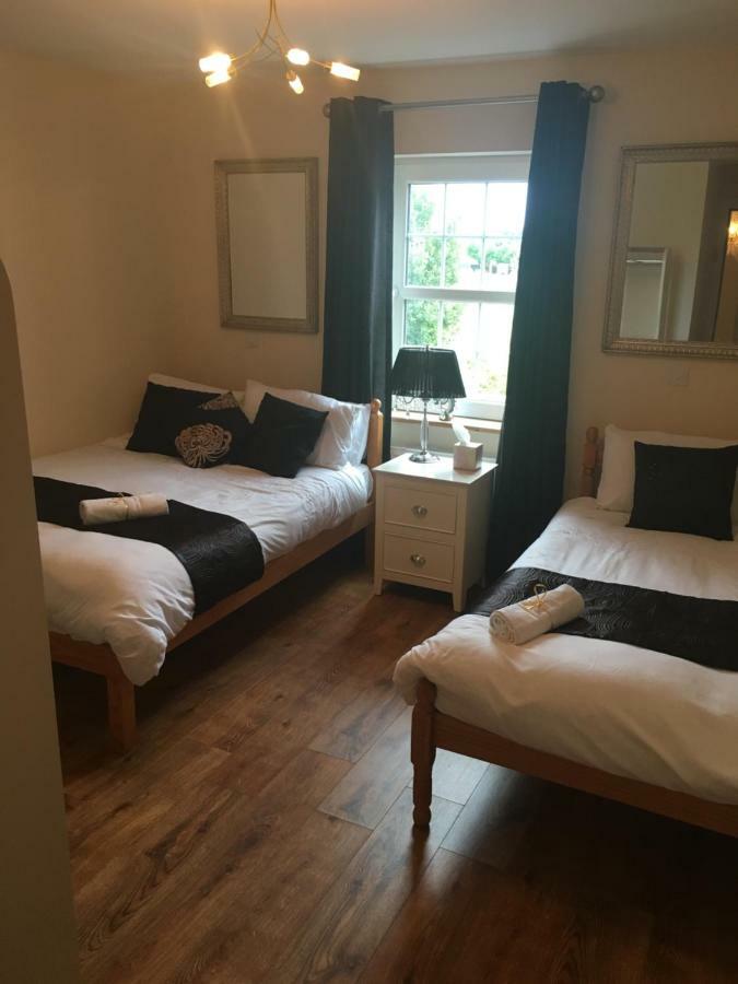 Drumhouse Guesthouse Knock  Εξωτερικό φωτογραφία